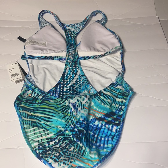 New with tag Kenneth Cole New York size XL one piece swimsuit 🩱 - Picture 2 of 10